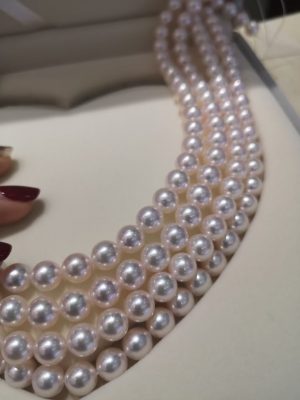 White Freshwater Pearl Necklace